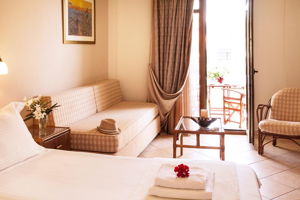 Hotel Paralio Posidi Rom bilde